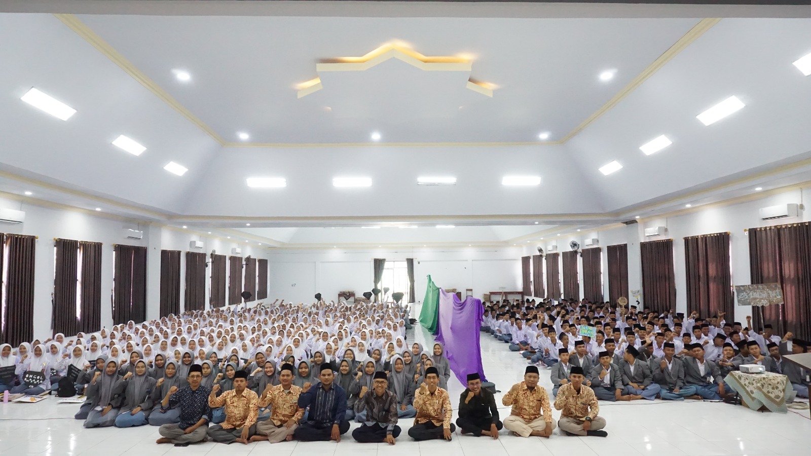 MA KHAS Kempek Gelar MATSAMA 2025/2026: Membentuk Generasi Islami, Cakap Digital, dan Cinta Lingkungan